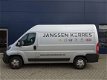 Peugeot Boxer - 330 2.0 BlueHDI 130PK L2H2 Premium Pack NAVI/CRUISE/AIRCO/LAADVLOER/LAT-OM-LAT - 1 - Thumbnail