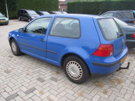 Volkswagen Golf - 1.9 TDI Comfortline - 1