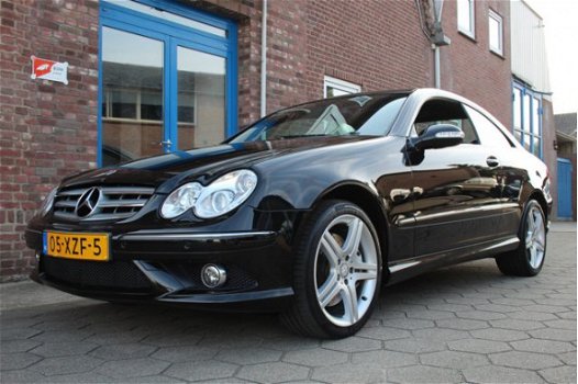 Mercedes-Benz CLK-klasse Coupé - 220 CDI Avantgarde - 1