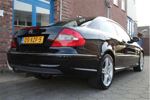 Mercedes-Benz CLK-klasse Coupé - 220 CDI Avantgarde - 1