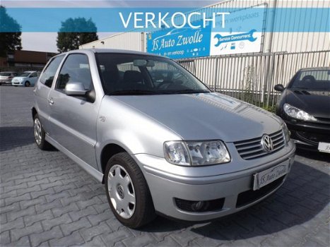 Volkswagen Polo - 1.4 16V 75pk - 1