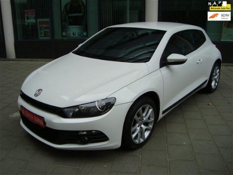 Volkswagen Scirocco - 1.4 TSI Highline Plus DSG DYNAUDIO AIRCO PDC - 1