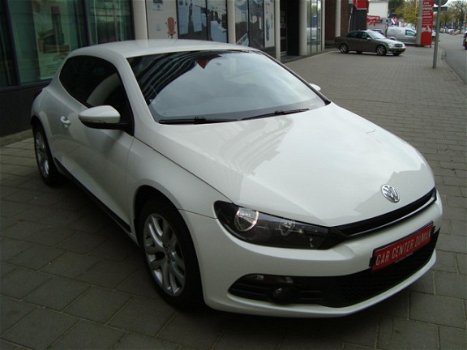 Volkswagen Scirocco - 1.4 TSI Highline Plus DSG DYNAUDIO AIRCO PDC - 1