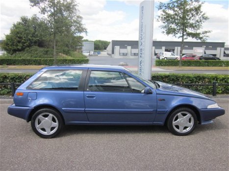 Volvo 480 - 2.0i ES GT-Line - 1