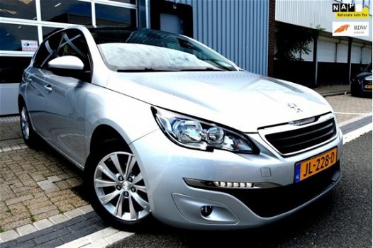 Peugeot 308 - 1.2 PureTech Style ECC/PDC/LM16/NAVI/PANORAMADAK - 1