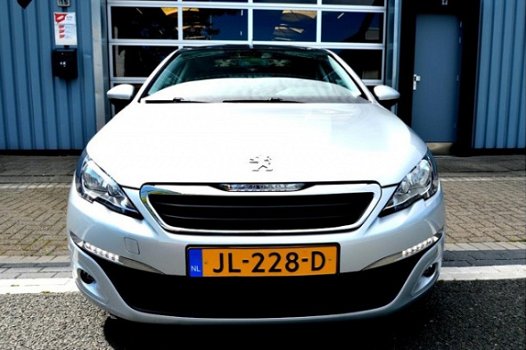 Peugeot 308 - 1.2 PureTech Style ECC/PDC/LM16/NAVI/PANORAMADAK - 1