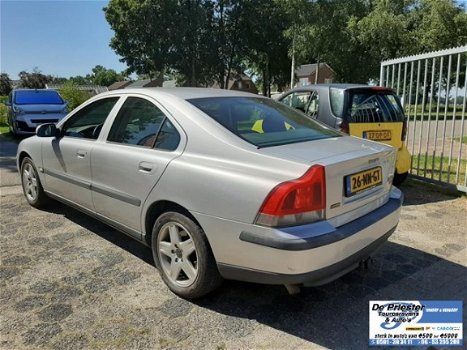 Volvo S60 - D5 - 1