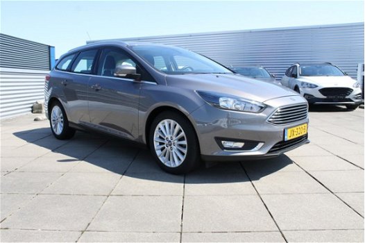 Ford Focus - 1.0 EcoBoost 125pk Titanium Edition - 1