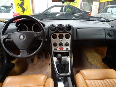 Alfa Romeo GTV - 2.0-16V T.Spark L Airco Leer Nap 181027 km Climate control - 1
