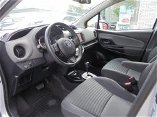 Toyota Yaris - 1.5 Hybrid Dynamic Navigatie, Cruise Control & Climate Control