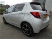 Toyota Yaris - 1.5 Hybrid Dynamic Navigatie, Cruise Control & Climate Control - 1 - Thumbnail