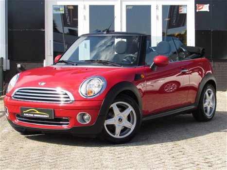 Mini Mini Cabrio - 1.6 Cooper Pepper CRUISE CONTROL|HALF LEDER|STOELVERWARMING|PDC|AIRCO|ELEKTRISCHE - 1