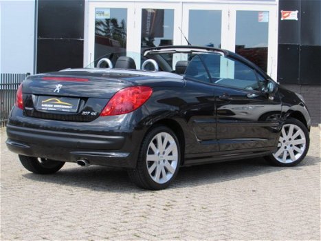 Peugeot 207 CC - 1.6 THP 150pk Sport LEDER|ECC/AIRCO|JBL MUZIEK|AUX|STOELVERWARMING|17 INCH - 1