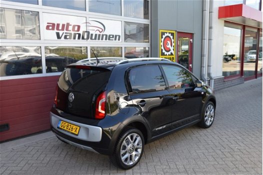 Volkswagen Up! - 1.0 cross up BlueMotion O.a.: 16 Inch L.M., Navi, Pdc, etc - 1