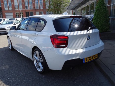 BMW 1-serie - 118I EXECUTIVE 170PK M-PAKKET XENON / NAVI / PDC - 1