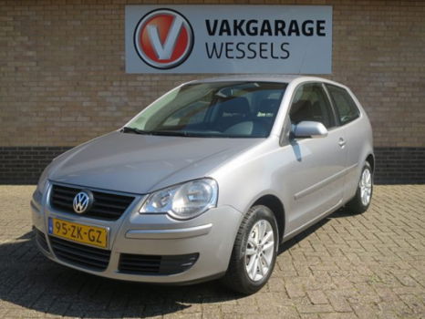 Volkswagen Polo - 3-drs 1.4-16V Optive | Airco | - 1