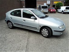 Renault Mégane - 1.6-16V RXE