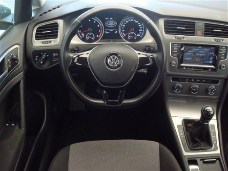 Volkswagen Golf - 1.2 TSi 105pk 5D Trendline AC|Cr.Control|Navi|Bluetooth|ESP|LMV|Winterwielenset - 1