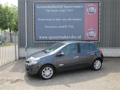 Renault Clio - 1.6 16V 82KW 5-DRS E4 Initiale - 1