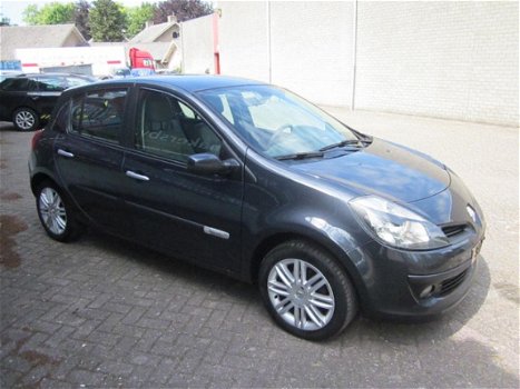 Renault Clio - 1.6 16V 82KW 5-DRS E4 Initiale - 1