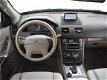 Volvo XC90 - 2.4 D5 185 PK AUT. + LEDER / NAVIGATIE - 1 - Thumbnail