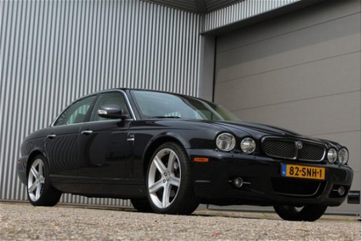 Jaguar XJ - 2.7D V6 EXE 20 INCH SCHUIFDAK ZEER FRAAI - 1