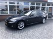 BMW 3-serie Touring - 320d Business Line Oudjaar korting 1000, - euro voordeel - 1 - Thumbnail