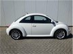 Volkswagen New Beetle - 2.0 Highline - 1 - Thumbnail