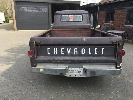 Chevrolet Silverado - 30 Apache - 1