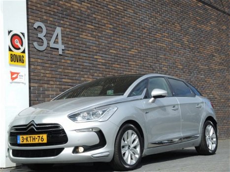 Citroën DS5 - 2.0 HYBR LEDER PANODAK LMV NAVIGATIE PDC CRUISE - 1