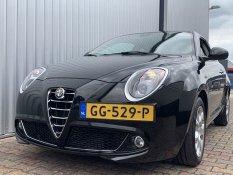 Alfa Romeo MiTo - 0.9 TwinAir 100PK Junior | Cruise | Bleutooth | LMV | € 1.000, - 1