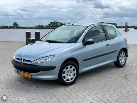 Peugeot 206 - 1.4 X-line - 1