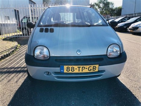 Renault Twingo - 1.2 Emotion bj 2006 Nieuw APK Airco KM 85000 NAP - 1