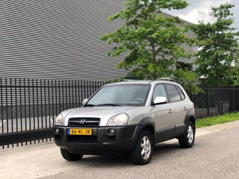 Hyundai Tucson - 2.0i Dynamic Airco, ElektrRamen, Trekhaak etc - 1