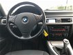BMW 3-serie - 320i Dynamic Exec - 1 - Thumbnail