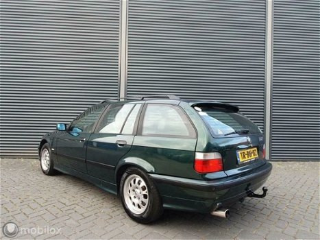 BMW 3-serie Touring - 318i - 1