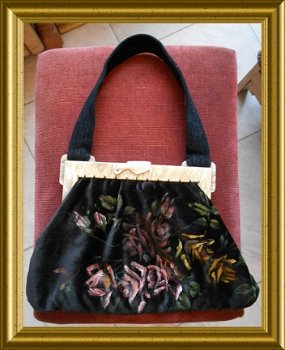 Oud tasje : bloemen // vintage purse with painted flowers - 1