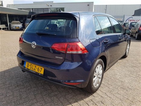 Volkswagen Golf - 1.6 TDI Trendline BlueMotion 5drs nav - 1