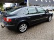 Renault Laguna - 2.0-16V Business met maar 121000 dkm airco - 1 - Thumbnail