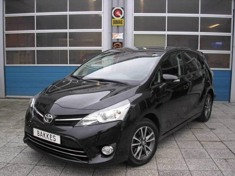 Toyota Verso - 1.8 CVT Automaat Aspiration Navigatie 32.000 km - 1