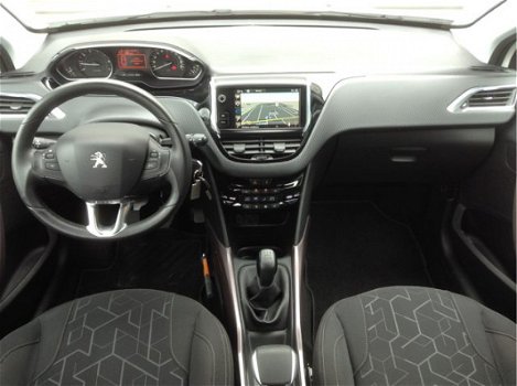 Peugeot 2008 - 1.2 PureTech Active Navigatie - 1