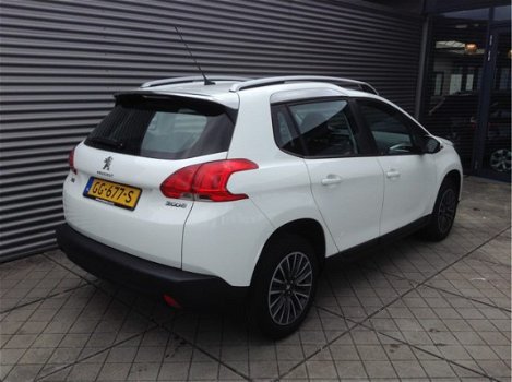 Peugeot 2008 - 1.2 PureTech Active Navigatie - 1