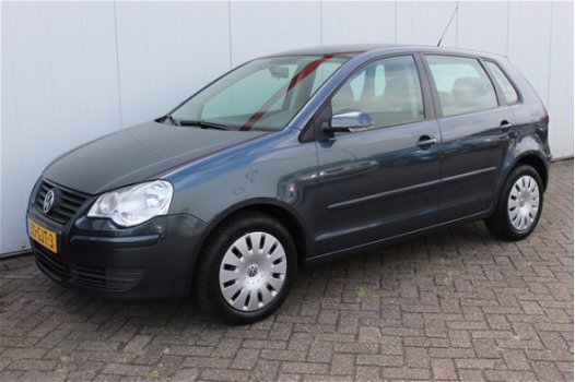 Volkswagen Polo - 1.4 16V 59KW 5-DEURS Comfortline - 1