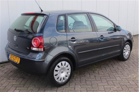 Volkswagen Polo - 1.4 16V 59KW 5-DEURS Comfortline - 1