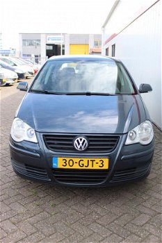 Volkswagen Polo - 1.4 16V 59KW 5-DEURS Comfortline - 1