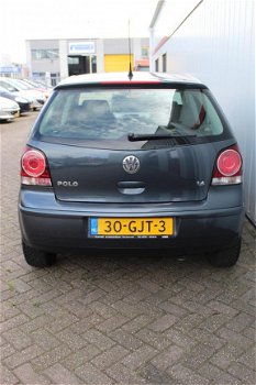 Volkswagen Polo - 1.4 16V 59KW 5-DEURS Comfortline - 1