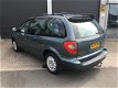 Chrysler Voyager - 3.3I V6 BUSINESS EDITION - 1 - Thumbnail