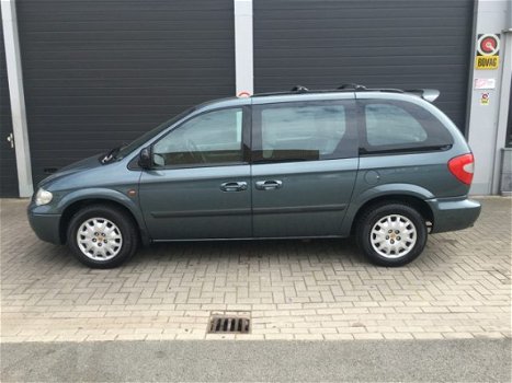 Chrysler Voyager - 3.3I V6 BUSINESS EDITION - 1