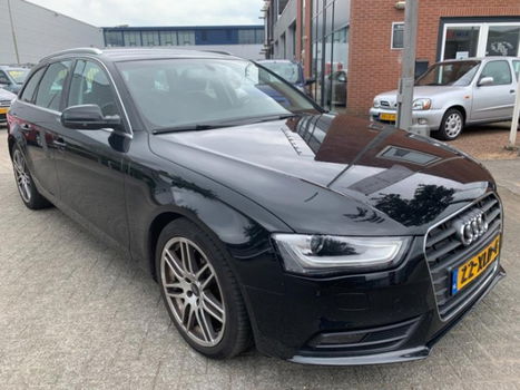 Audi A4 Avant - 2.0 TDIe Pro Line Navigatie, pdc, Xenon, 6-versn. Climate Control - 1