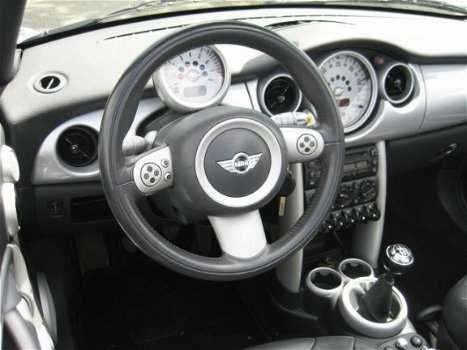 Mini Mini Cabrio - 1.6 Cooper Style. 2006 Airco *Historie aanwezig - 1